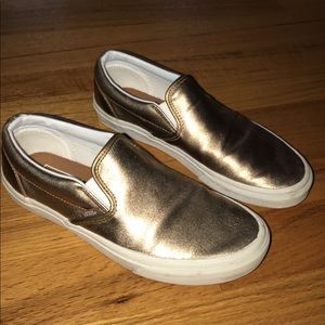 Gold metallic Vans!